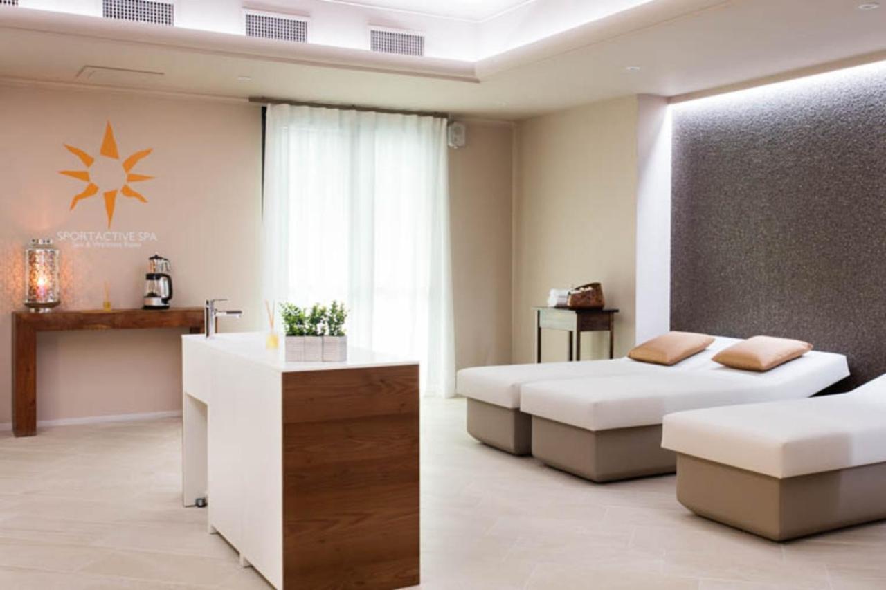 Hotel Alla Corte Spa & Wellness Relax Басано дел Грапа Екстериор снимка